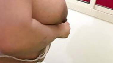 Huge boobs mallu Aunty shy 3
