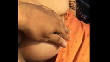 Desi bhbai pussy fingering her husband