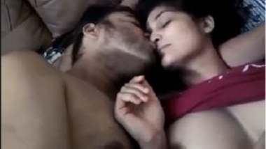 Hot pune aunty xxx mms with college guy