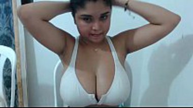 Busty wife gets horny and flaunts her big tits on cam