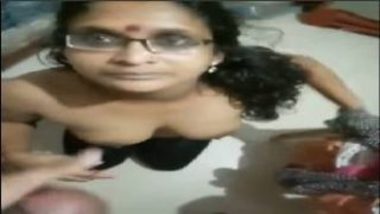 Karnataka Lecturer And Maid Leaked Sex Scandal