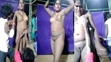 Outdoor Nude Andhra Girls Record Stage Dance